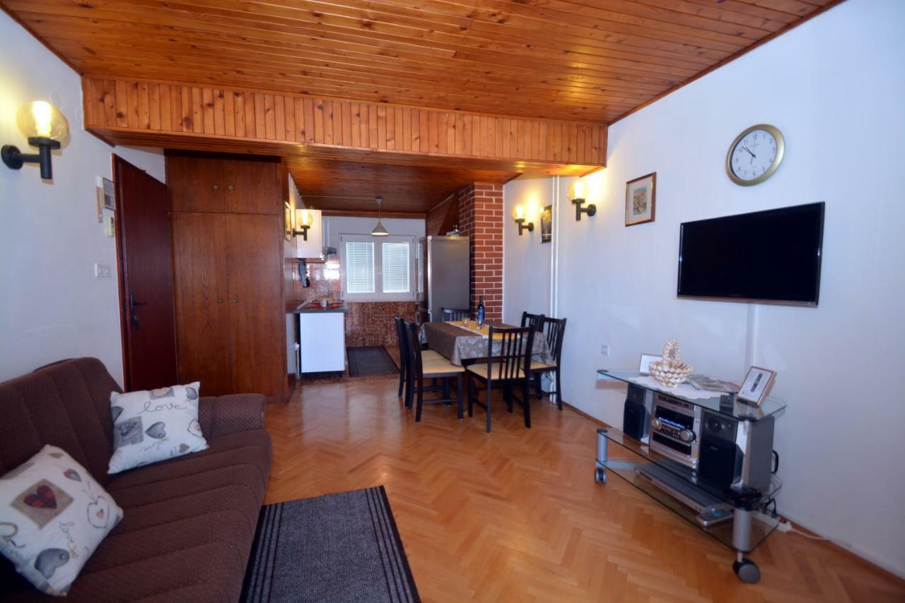 Apartment Mimica-Croatia , Omis , Center Dış mekan fotoğraf