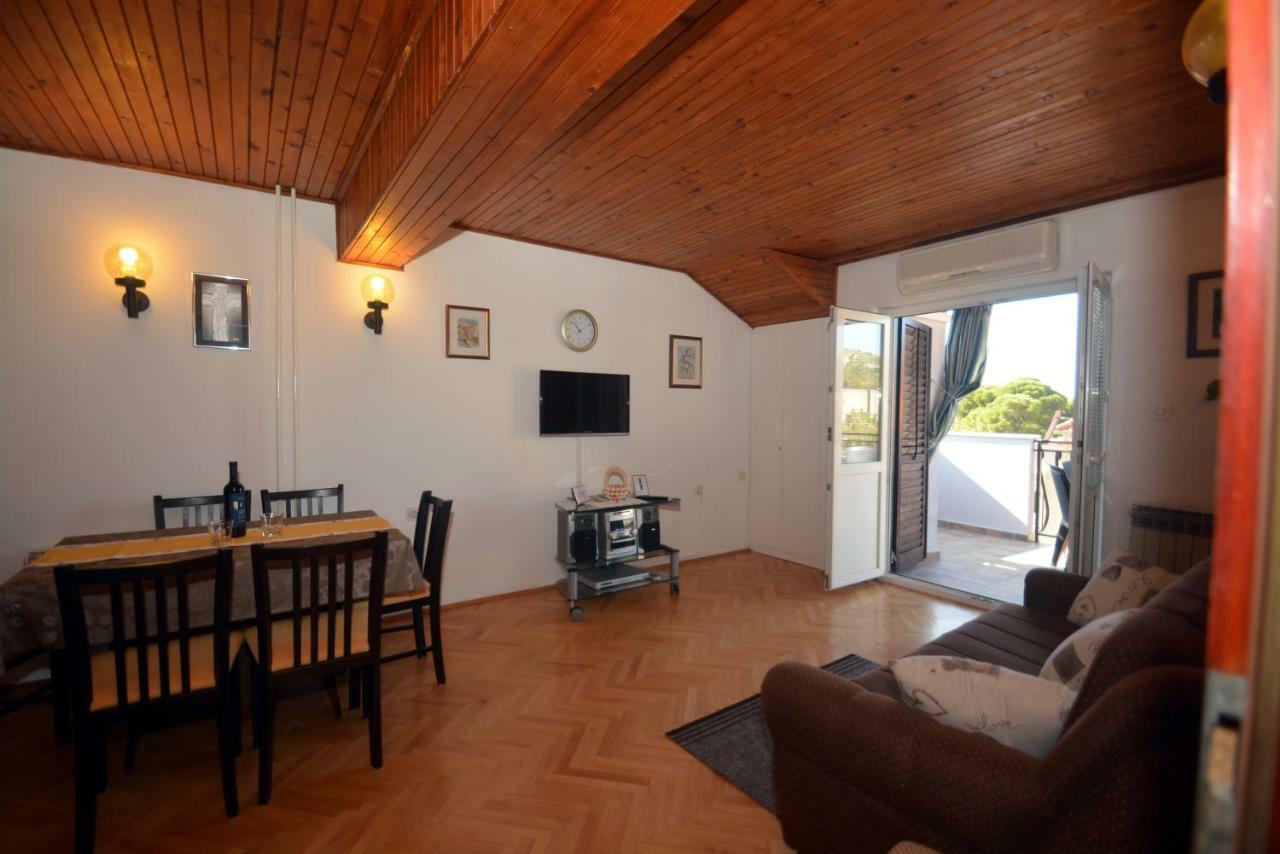 Apartment Mimica-Croatia , Omis , Center Dış mekan fotoğraf