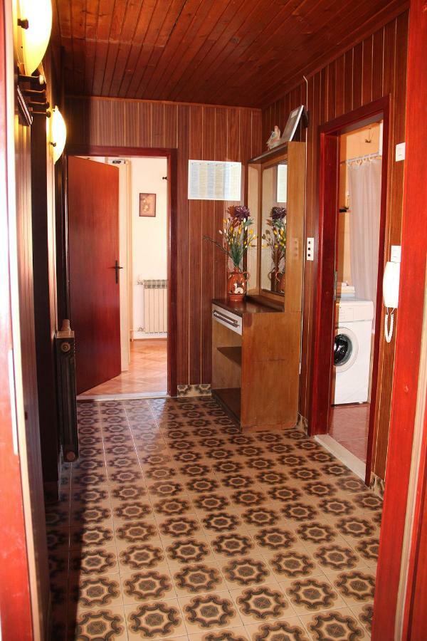 Apartment Mimica-Croatia , Omis , Center Dış mekan fotoğraf
